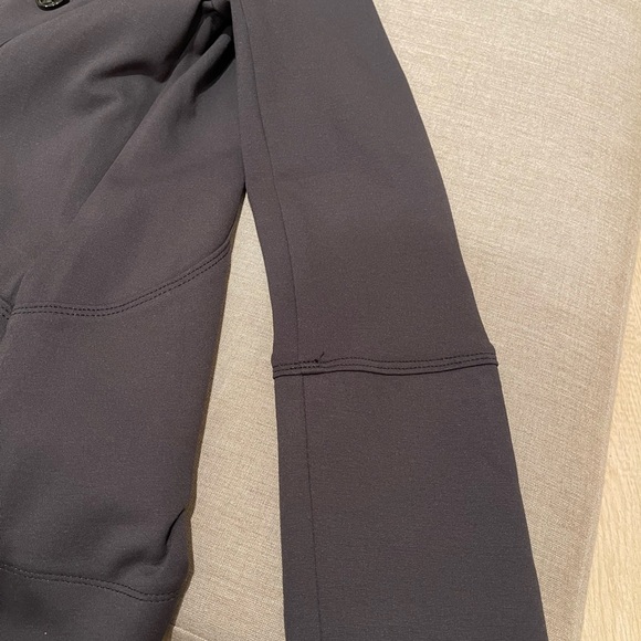 WHBM Charcoal Lounge jacket Size 6 NWT - Picture 11 of 11